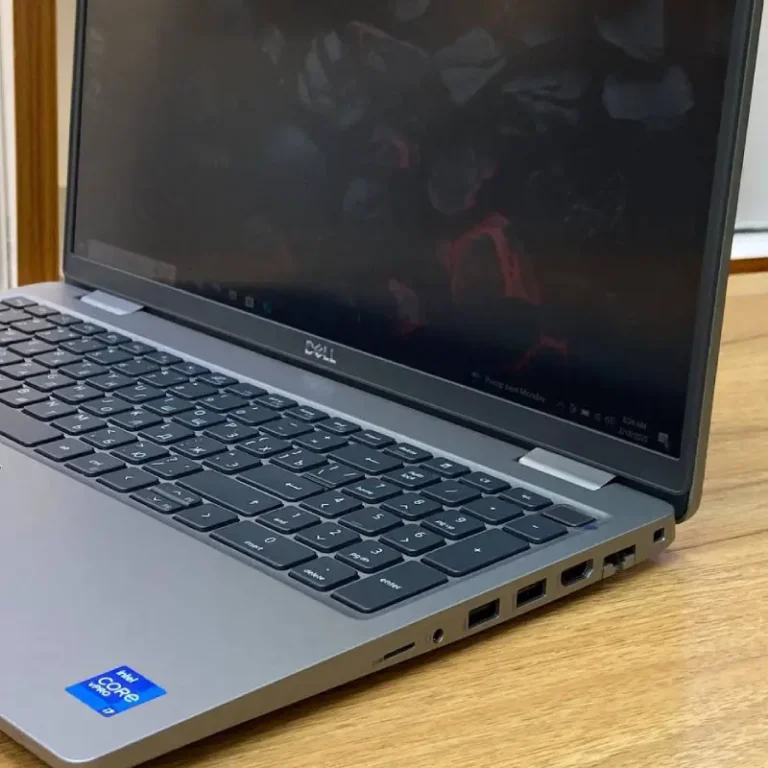 Dell Latitude 5520-3