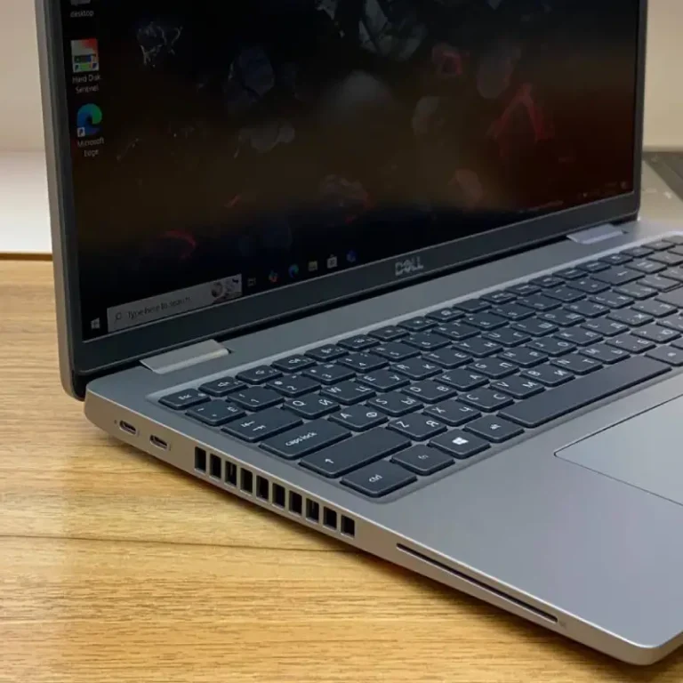 Dell Latitude 5520-4