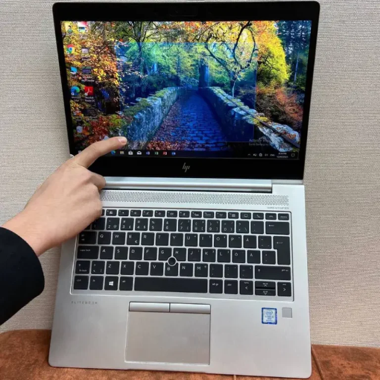 HP ELIITEBOOK 830 G6-4