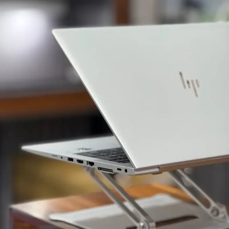 HP ELITEBOOK 755 G5-4