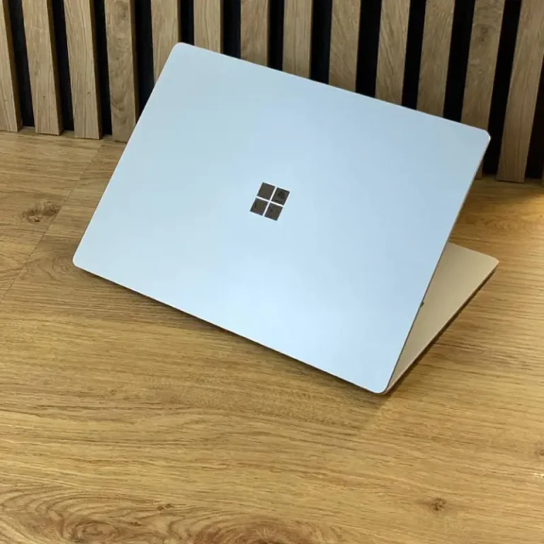 SURFACE LAPTOP 4_3