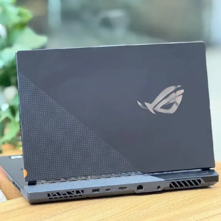 Asus ROG Strix 15 4