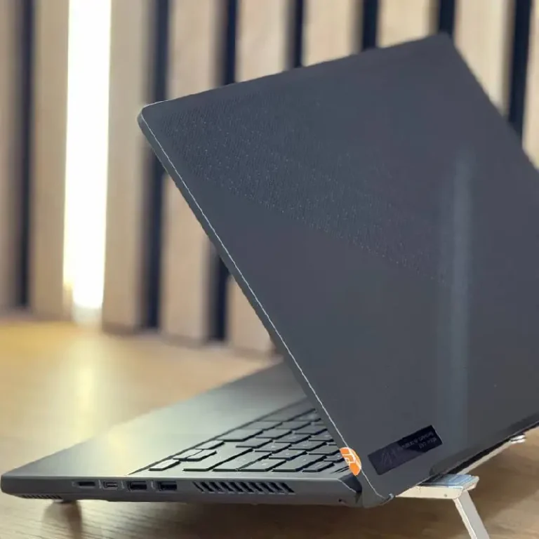 Asus ROG Zephyrus 14 2