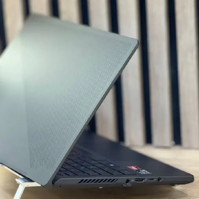 Asus ROG Zephyrus 14 4